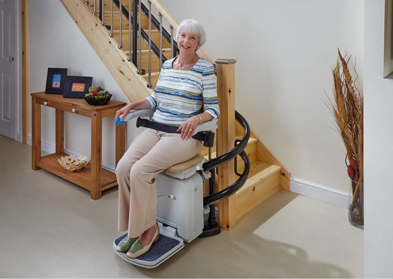 Handicare 4000: Safety Features for Senior Mobility